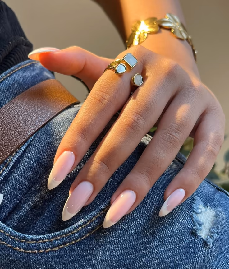 B Nail Art Studio nail art çalışması